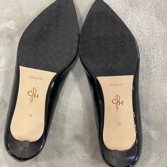 Black Leather Pumps Heels Women's Size 7 - Picture 7 of 9